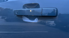 Land Rover Defender 3.0 D250 X-Dynamic SE 90 3dr Auto Diesel Estate